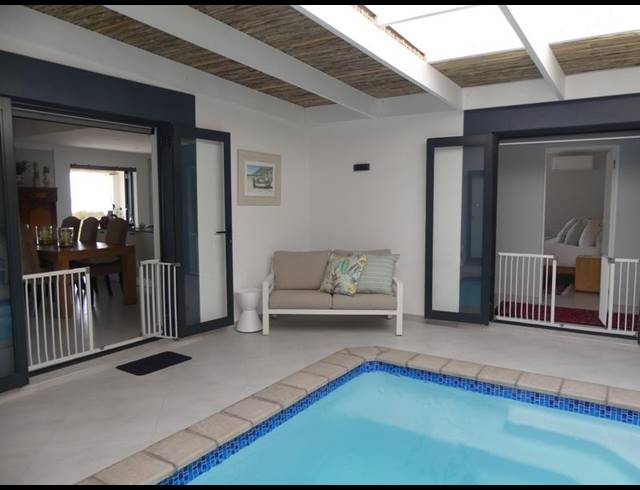 4 BEDROOM HOUSE FOR SALE IN BRITANNIA BAY